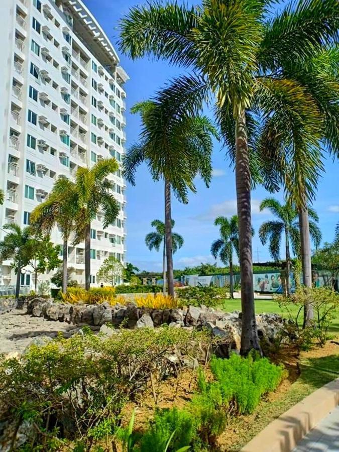 Room In Alabang Манила Екстериор снимка